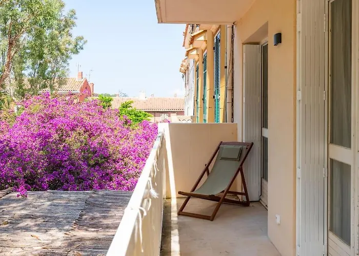 Ile De Porquerolles, Kermarc, Appartement Lumineux Avec Grande Terrasse