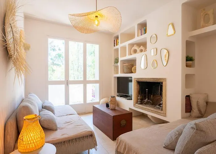 Ile De Porquerolles, Kermarc, Appartement Lumineux Avec Grande Terrasse