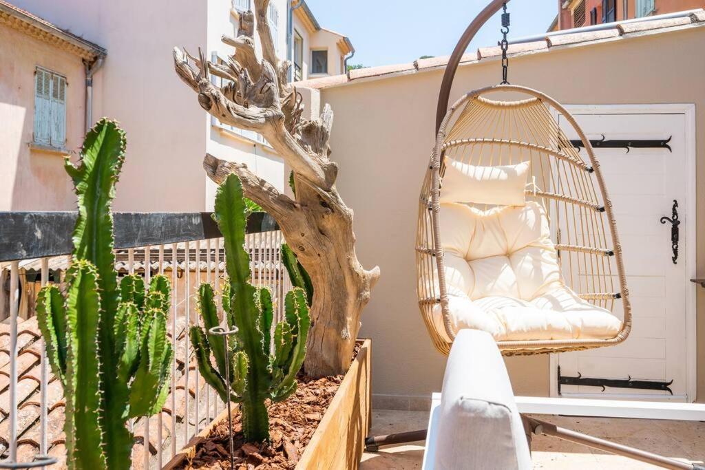 Ile De Porquerolles, Kermarc, Lumineux Avec Grande Terrasse